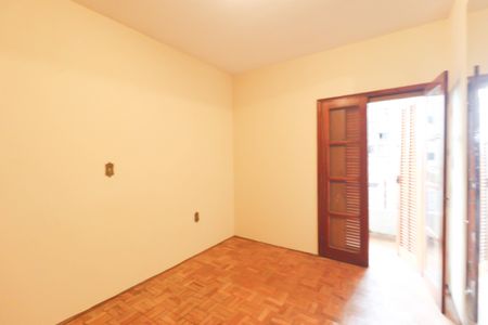 Casa à venda com 253m², 8 quartos e 5 vagas Casa à venda com 253m², 8 quartos e 5 vagasQuarto 2