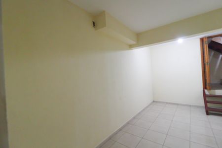 Casa à venda com 253m², 8 quartos e 5 vagas Casa à venda com 253m², 8 quartos e 5 vagasQuarto 4