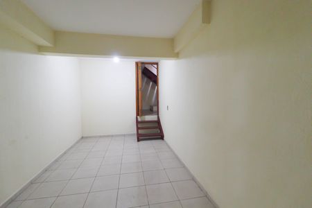 Casa à venda com 253m², 8 quartos e 5 vagas Casa à venda com 253m², 8 quartos e 5 vagasQuarto 4