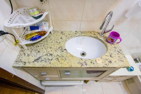 Casa à venda com 200m², 3 quartos e 4 vagas Casa à venda com 200m², 3 quartos e 4 vagasBanheiro social