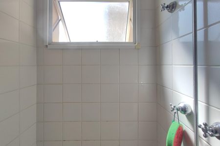 Apartamento à venda com 81m², 3 quartos e 2 vagas Apartamento à venda com 81m², 3 quartos e 2 vagasBanheiro Suíte