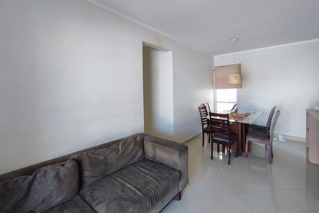 Apartamento à venda com 81m², 3 quartos e 2 vagas Apartamento à venda com 81m², 3 quartos e 2 vagasSala