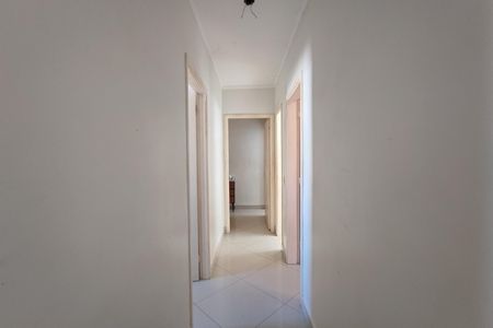 Apartamento à venda com 81m², 3 quartos e 2 vagas Apartamento à venda com 81m², 3 quartos e 2 vagasCorredor - Quartos