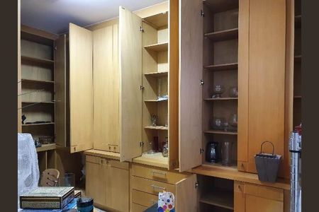 Casa de condomínio à venda com 1100m², 5 quartos e 4 vagas