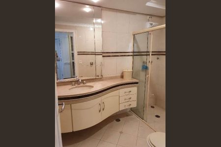 Casa de condomínio à venda com 1100m², 5 quartos e 4 vagas