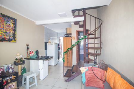 Casa de condomínio à venda com 90080m², 3 quartos e 1 vaga Casa de condomínio à venda com 90080m², 3 quartos e 1 vagaSala