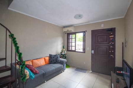 Casa de condomínio à venda com 90080m², 3 quartos e 1 vaga Casa de condomínio à venda com 90080m², 3 quartos e 1 vagaSala