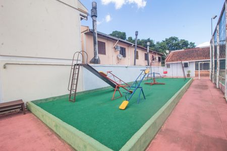 Casa de condomínio à venda com 90080m², 3 quartos e 1 vaga Casa de condomínio à venda com 90080m², 3 quartos e 1 vagaÁrea comum - Playground