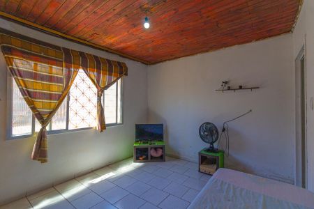 Casa à venda com 350m², 3 quartos e 3 vagas Casa à venda com 350m², 3 quartos e 3 vagasSala