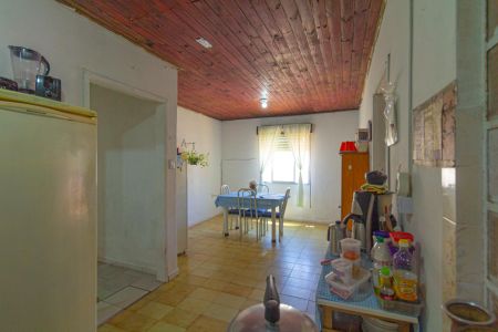 Casa à venda com 350m², 3 quartos e 3 vagas Casa à venda com 350m², 3 quartos e 3 vagasCozinha