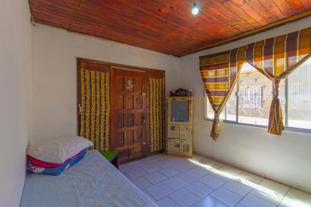 Casa à venda com 350m², 3 quartos e 3 vagas Casa à venda com 350m², 3 quartos e 3 vagasSala