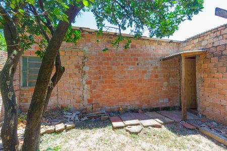 Casa à venda com 350m², 3 quartos e 3 vagas Casa à venda com 350m², 3 quartos e 3 vagasQuintal