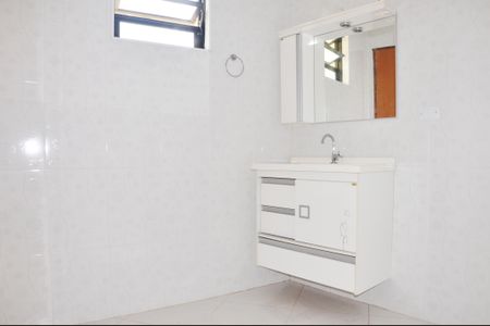 Casa à venda com 194m², 4 quartos e 1 vaga Casa à venda com 194m², 4 quartos e 1 vagaDetalhe - Banheiro Social