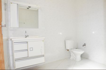 Casa à venda com 194m², 4 quartos e 1 vaga Casa à venda com 194m², 4 quartos e 1 vagaDetalhe - Banheiro Social