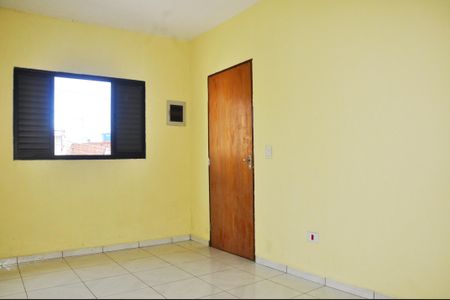 Casa à venda com 194m², 4 quartos e 1 vaga Casa à venda com 194m², 4 quartos e 1 vagaDetalhe - Quarto 01 com Varanda