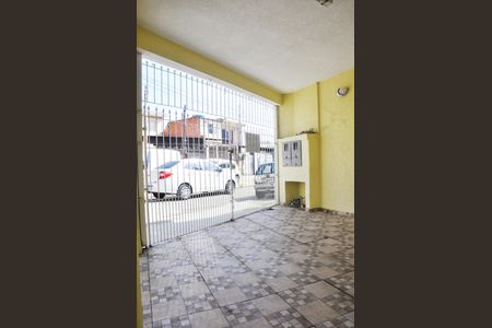 Casa à venda com 194m², 4 quartos e 1 vaga Casa à venda com 194m², 4 quartos e 1 vagaDetalhe - Garagem