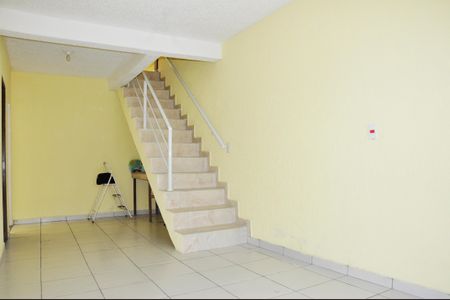 Casa à venda com 194m², 4 quartos e 1 vaga Casa à venda com 194m², 4 quartos e 1 vagaDetalhe - Sala