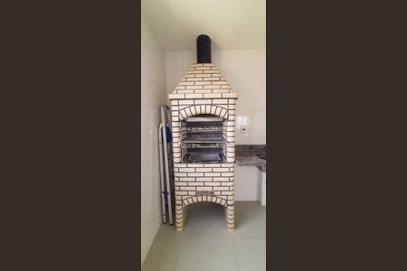 Apartamento à venda com 85m², 2 quartos e 1 vaga Apartamento à venda com 85m², 2 quartos e 1 vagaÁrea comum - Salão de festas