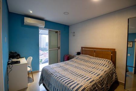 Casa à venda com 200m², 3 quartos e 4 vagas Casa à venda com 200m², 3 quartos e 4 vagasQuarto 3