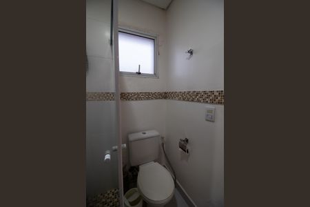 Casa à venda com 200m², 3 quartos e 4 vagas Casa à venda com 200m², 3 quartos e 4 vagasBanheiro do Quarto 1