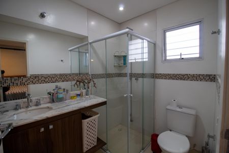 Casa à venda com 200m², 3 quartos e 4 vagas Casa à venda com 200m², 3 quartos e 4 vagasBanheiro do Quarto 3