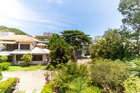 Casa de condomínio à venda com 456m², 6 quartos e 5 vagas Casa de condomínio à venda com 456m², 6 quartos e 5 vagasVista da Suíte 2