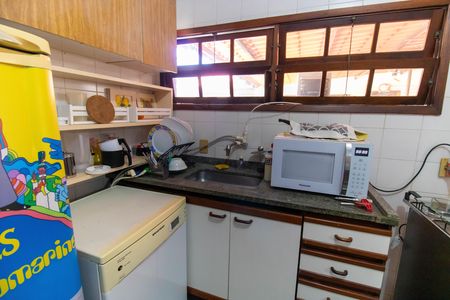 Casa de condomínio à venda com 456m², 6 quartos e 5 vagas Casa de condomínio à venda com 456m², 6 quartos e 5 vagasCasa 2 Cozinha