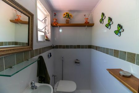 Casa de condomínio à venda com 456m², 6 quartos e 5 vagas Casa de condomínio à venda com 456m², 6 quartos e 5 vagasLavabo