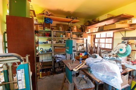 Casa de condomínio à venda com 456m², 6 quartos e 5 vagas Casa de condomínio à venda com 456m², 6 quartos e 5 vagasOficina