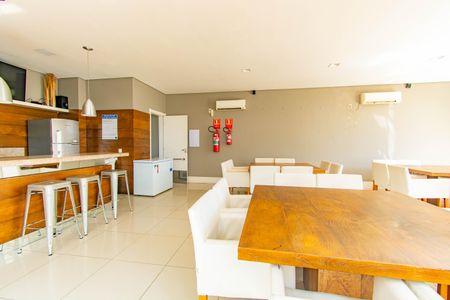 Apartamento à venda com 78m², 3 quartos e 1 vaga Apartamento à venda com 78m², 3 quartos e 1 vagaÁrea comum