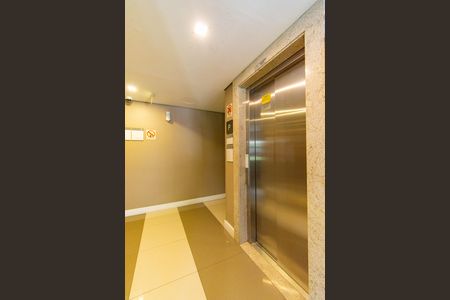 Apartamento à venda com 78m², 3 quartos e 1 vaga Apartamento à venda com 78m², 3 quartos e 1 vagaÁrea comum