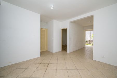 Casa à venda com 180m², 3 quartos e 2 vagas Casa à venda com 180m², 3 quartos e 2 vagasSala