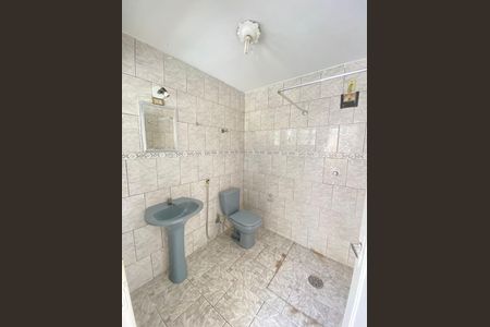 Casa à venda com 224m², 3 quartos e 4 vagas