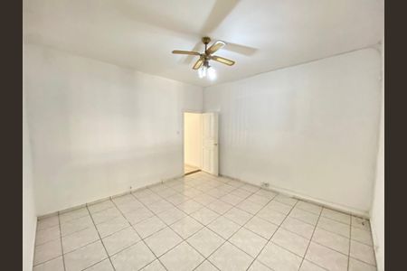 Casa à venda com 224m², 3 quartos e 4 vagas