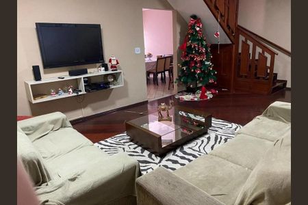 Casa à venda com 202m², 4 quartos e 3 vagas