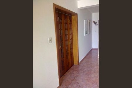 Casa para alugar com 336m², 3 quartos e 8 vagas