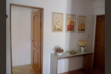 Casa para alugar com 336m², 3 quartos e 8 vagas