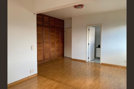 Apartamento à venda com 333m², 4 quartos e 4 vagas Apartamento à venda com 333m², 4 quartos e 4 vagasFoto 17