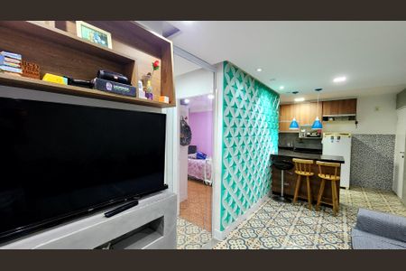 Apartamento à venda com 45m², 2 quartos e 1 vaga Apartamento à venda com 45m², 2 quartos e 1 vagaSala