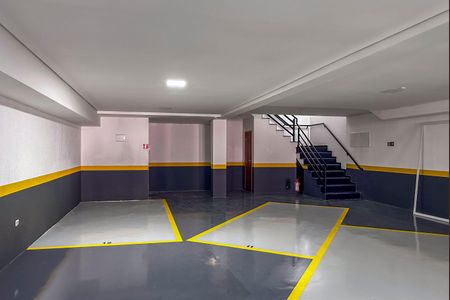 Apartamento para alugar com 115m², 2 quartos e 1 vaga Apartamento para alugar com 115m², 2 quartos e 1 vagaGaragem