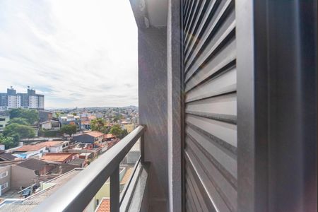 Apartamento para alugar com 115m², 2 quartos e 1 vaga Apartamento para alugar com 115m², 2 quartos e 1 vagaVaranda do Quarto 2