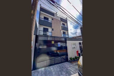 Apartamento para alugar com 115m², 2 quartos e 1 vaga Apartamento para alugar com 115m², 2 quartos e 1 vagaFachada e placa