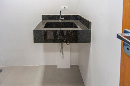 Apartamento para alugar com 115m², 2 quartos e 1 vaga Apartamento para alugar com 115m², 2 quartos e 1 vagaBanheiro