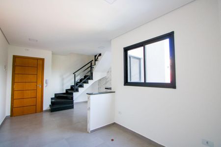 Apartamento para alugar com 115m², 2 quartos e 1 vaga Apartamento para alugar com 115m², 2 quartos e 1 vagaSala