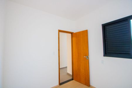 Apartamento para alugar com 115m², 2 quartos e 1 vaga Apartamento para alugar com 115m², 2 quartos e 1 vagaQuarto