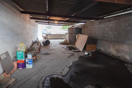 Casa à venda com 165m², 4 quartos e 2 vagas Casa à venda com 165m², 4 quartos e 2 vagasQuintal