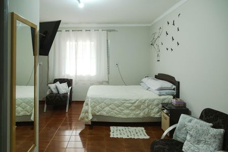Casa à venda com 165m², 4 quartos e 2 vagas Casa à venda com 165m², 4 quartos e 2 vagasQuarto 04