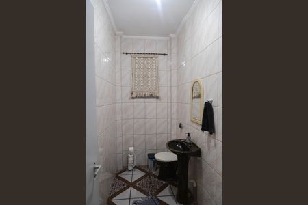 Casa à venda com 165m², 4 quartos e 2 vagas Casa à venda com 165m², 4 quartos e 2 vagasLavabo Sala