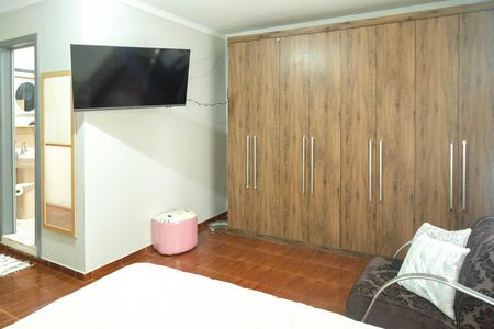 Casa à venda com 165m², 4 quartos e 2 vagas Casa à venda com 165m², 4 quartos e 2 vagasQuarto 04