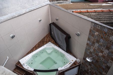 Casa à venda com 165m², 4 quartos e 2 vagas Casa à venda com 165m², 4 quartos e 2 vagasCobertura